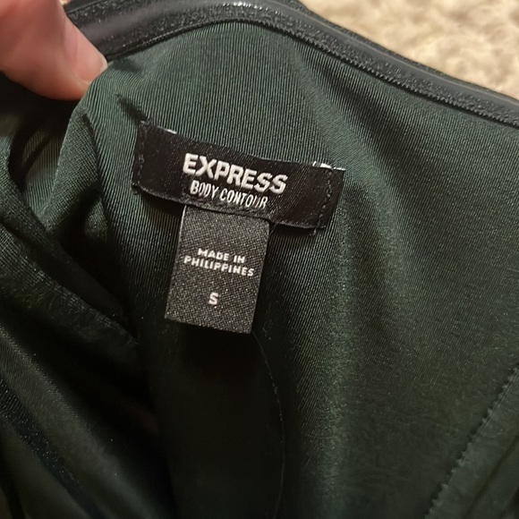 🆕 NWT Express Bodycon Forest Green Velvet Cowl Neck Corset Top in Womens size S - Picture 7 of 7